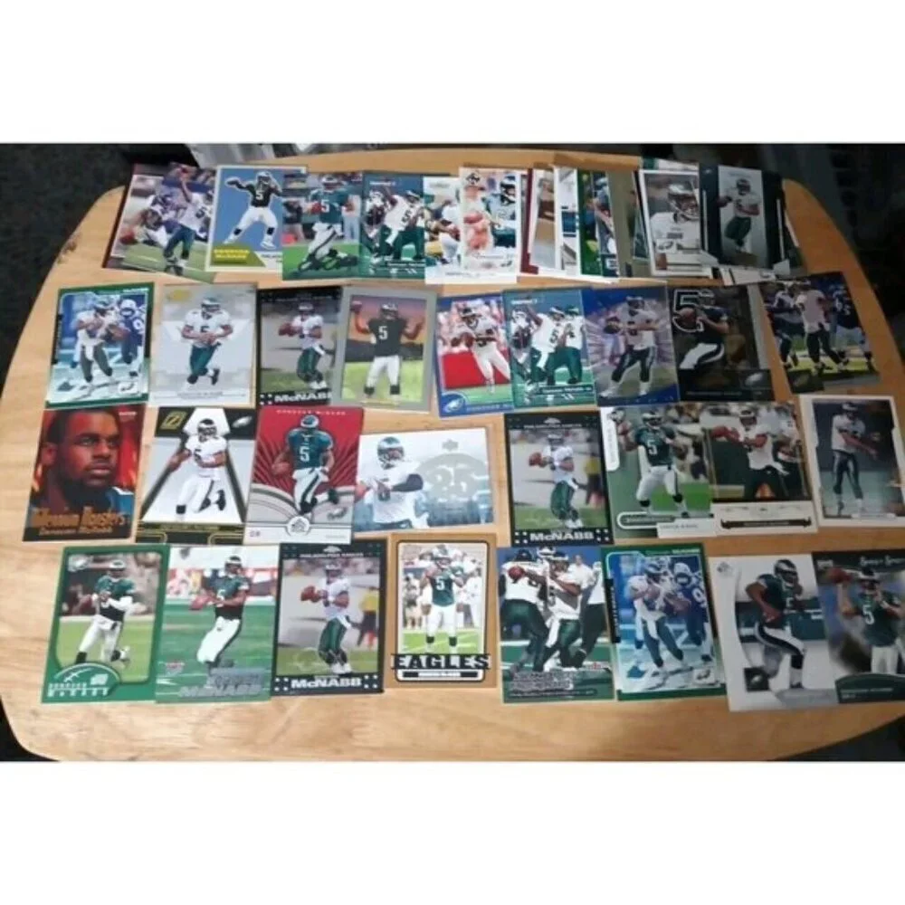 Lot Of 50 Donovan McNabb Philadelphia Eagles NFL Football Cards